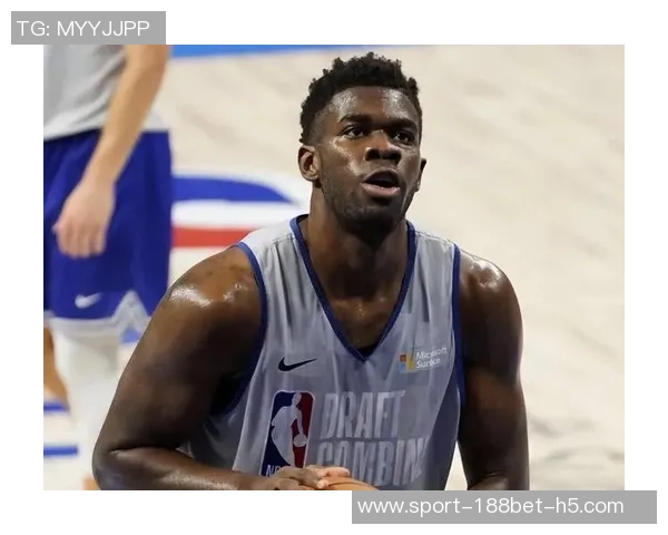 弗兰克赞扬特尔的出色位置感与出色串联能力